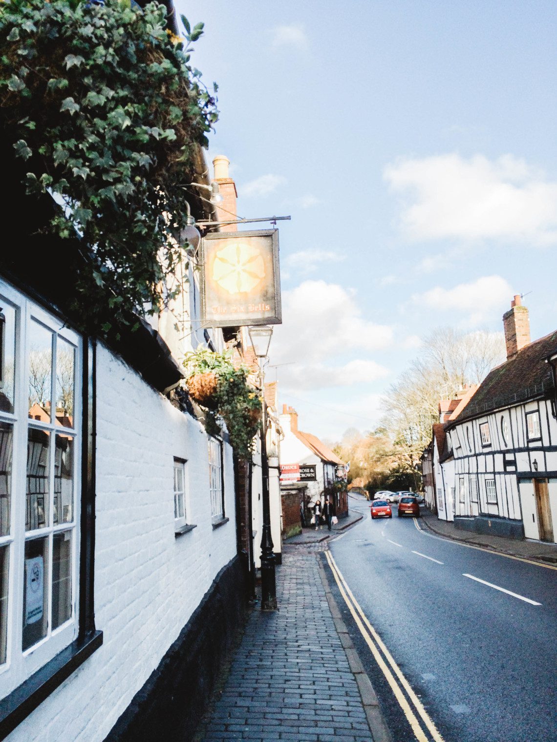 Looking for day trips from London? This is a look at things to do in St. Albans, a beautiful cathedral city that makes an easy trip from London by train.