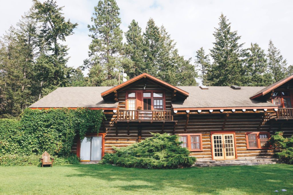Ever wondered what it would be like to visit a dude ranch? Go inside Averill's Flathead Lake Lodge, located in Bigfork, Montana.