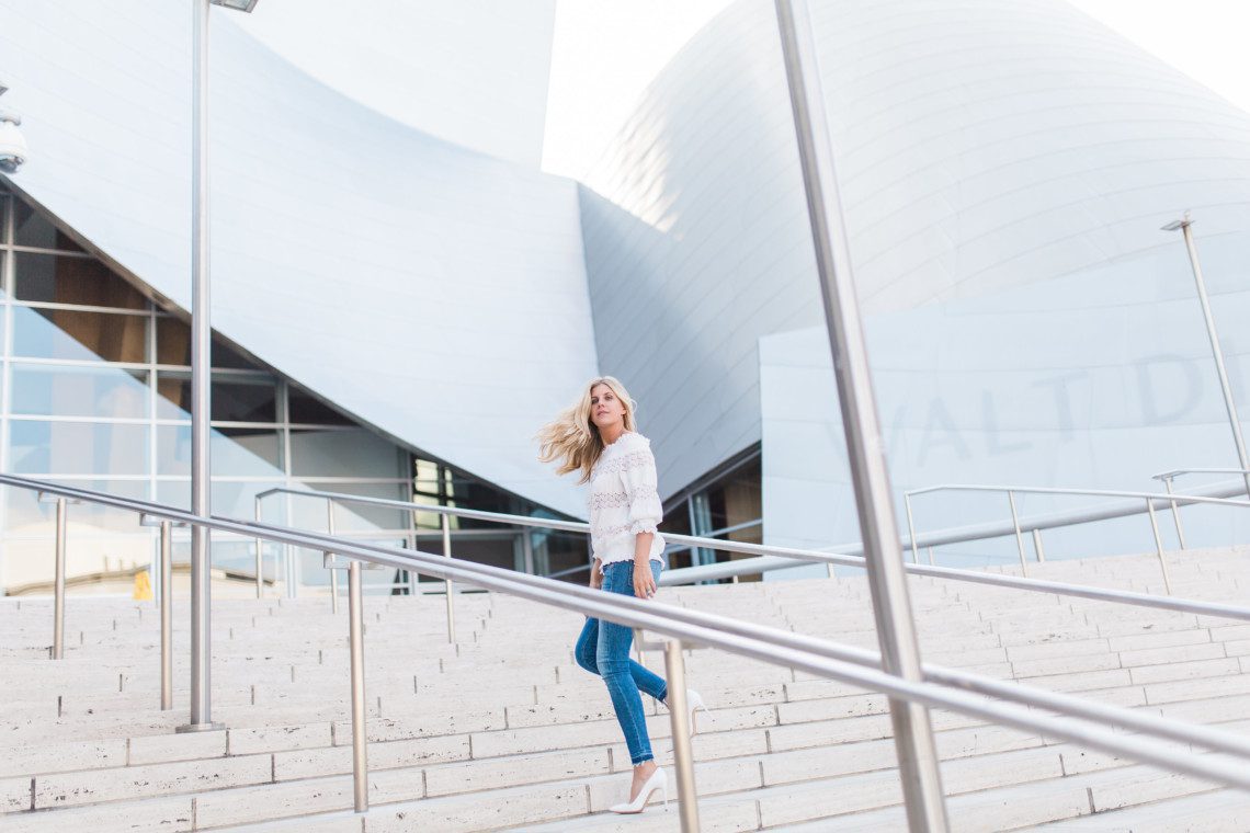This Yuppie LIfe Blogger Molly Schoneveld Photographed at the Walt Disney Concert Hall + 10 Things to Do in Los Angeles Before the End of Summer.