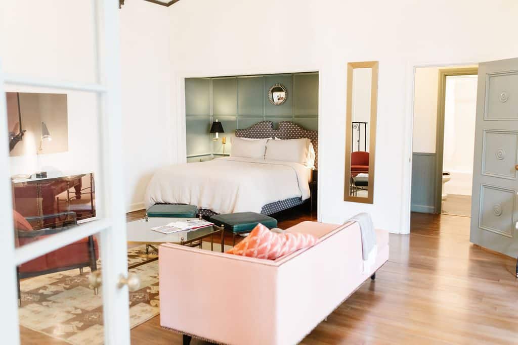 Villa Carlotta is an extended stay for artists and creatives to enjoy five-star service, the sophistication of a luxury boutique hotels with the modern conveniences of a well-appointed condo.